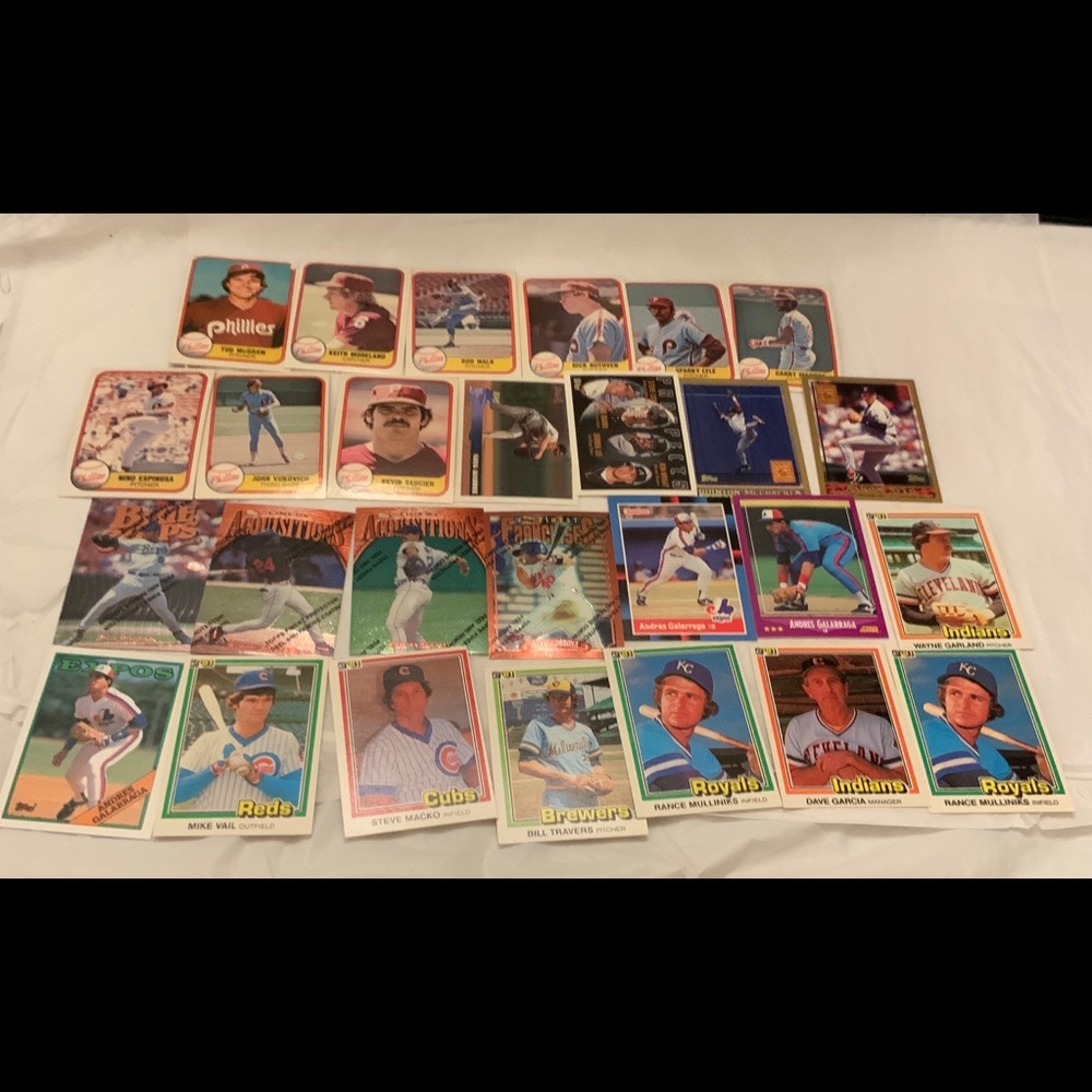 Bundle of Baseball Cards Lot 231